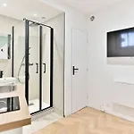 Studio proche Wagram - III